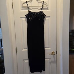 Vintage 90’s Dress 10P R&M Richards Black Maxi Sequin Beaded Sleeveless Square